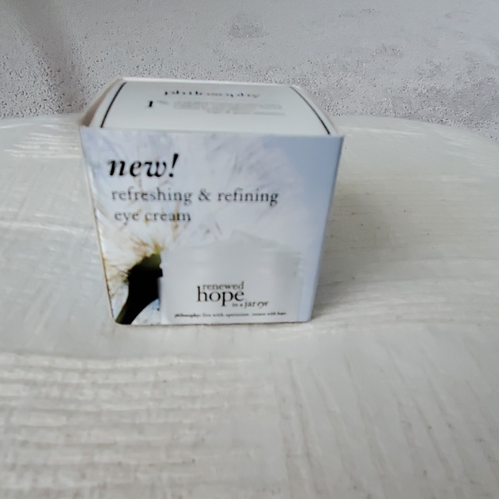 NWT  PHILOSOPHY RENEWED HOPE IN JAR EYE CREAM
